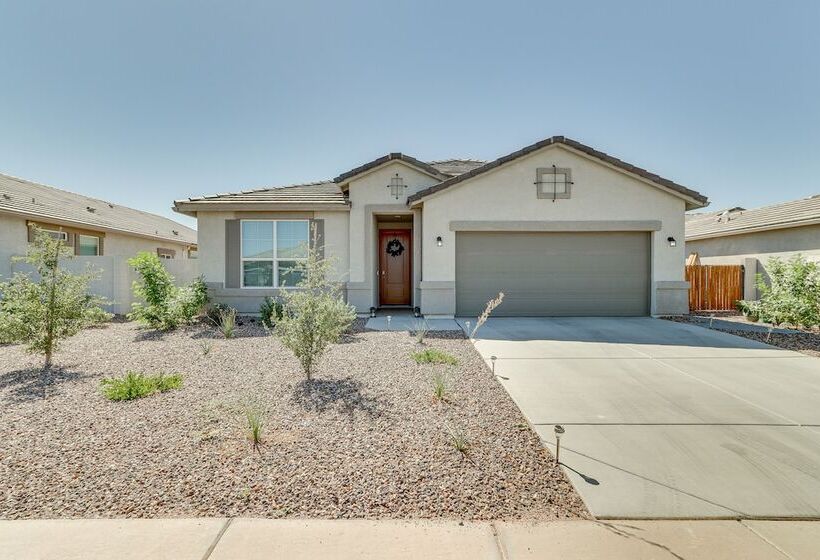 Maricopa Home W/ Yard 1 Mi To Harrahs Casino!