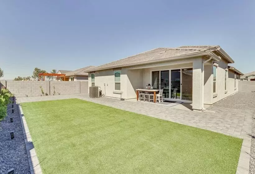 Maricopa Home W/ Yard   1 Mi To Harrahs Casino!