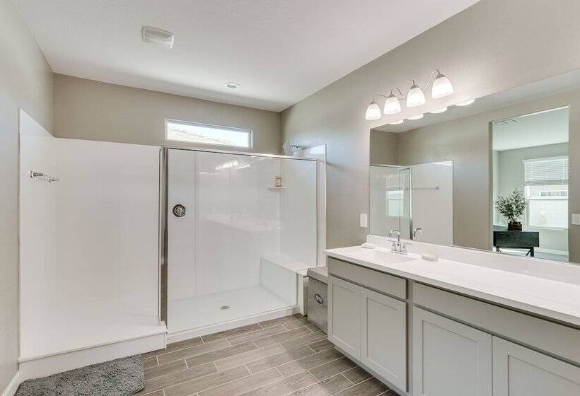 Maricopa Home W/ Yard 1 Mi To Harrahs Casino!