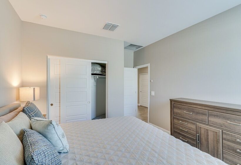 Maricopa Home W/ Yard 1 Mi To Harrahs Casino!