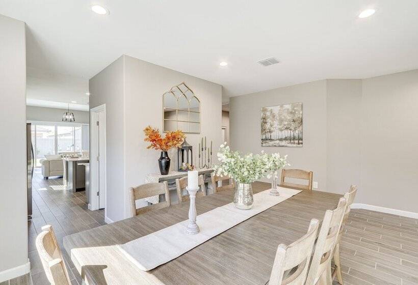 Maricopa Home W/ Yard 1 Mi To Harrahs Casino!