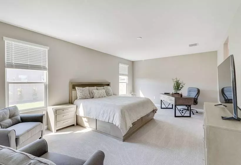 Maricopa Home W/ Yard   1 Mi To Harrahs Casino!