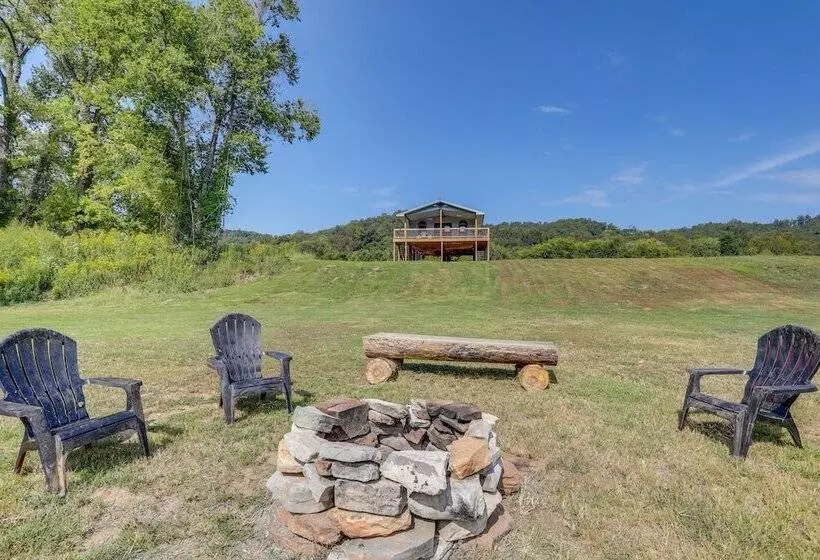 Melbourne Home W/ Fire Pit On The White River!