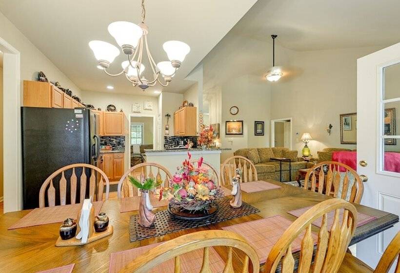 Peaceful Franklin Mountain Retreat W/ Deck