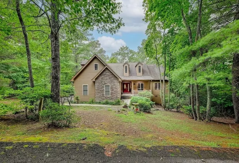 Peaceful Franklin Mountain Retreat W/ Deck