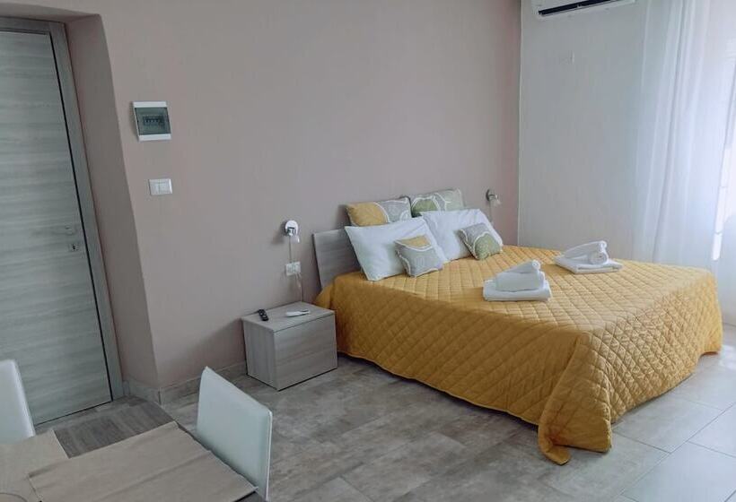 פנסיון La Casa Di Katia