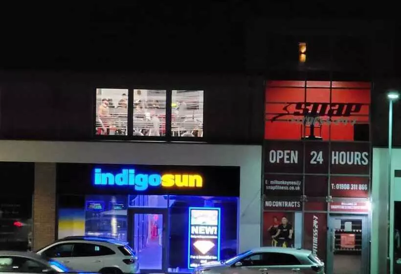 Residenssi Impeccable 2 Bed House In Milton Keynes