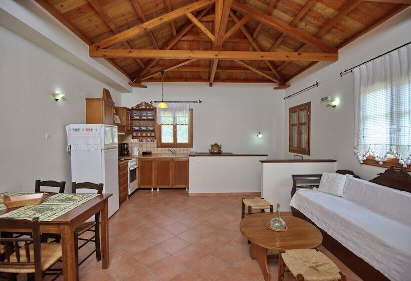 اقامتگاه Likavgies Comfort Maisonettes