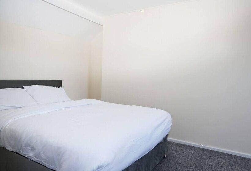 레지던스 Stunning 5 Bed House In Newcastle Upon Tyne