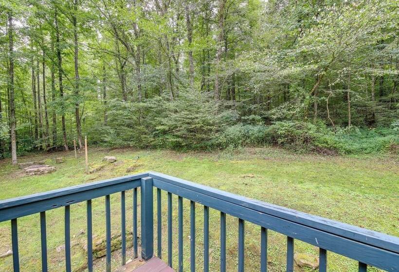 Riverfront Briceville Cabin W/ Patio & Fire Pit!