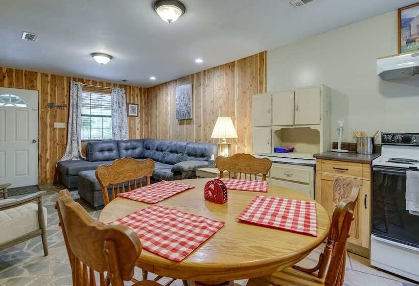Riverfront Briceville Cabin W/ Patio & Fire Pit!