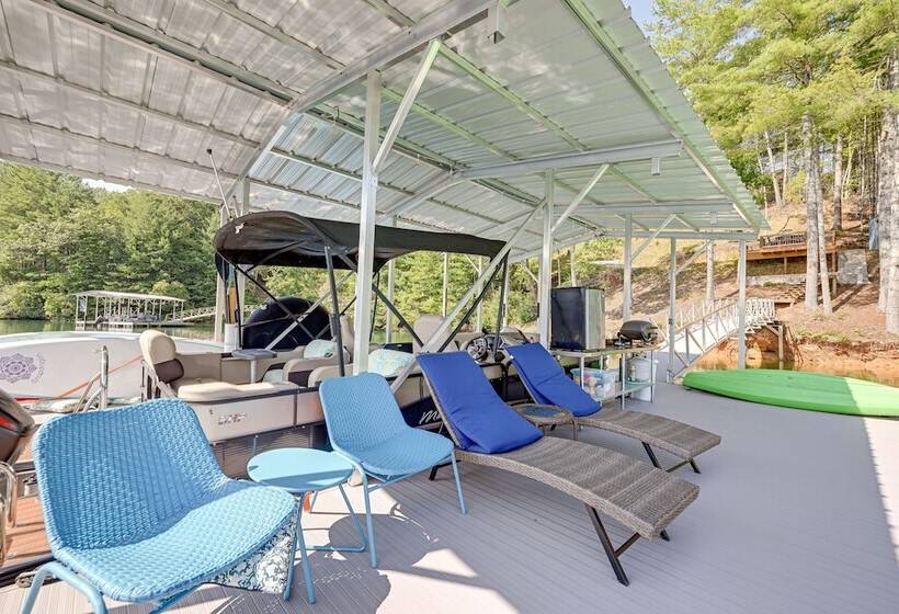 Scenic Bryson City Retreat W/ Direct Lake Access!