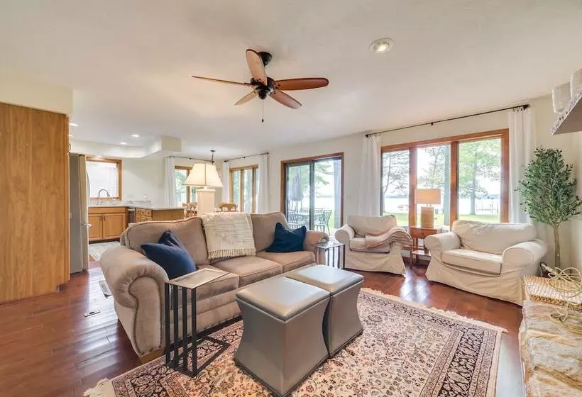 Scenic Cottage W/ Private Dock On Torch Lake