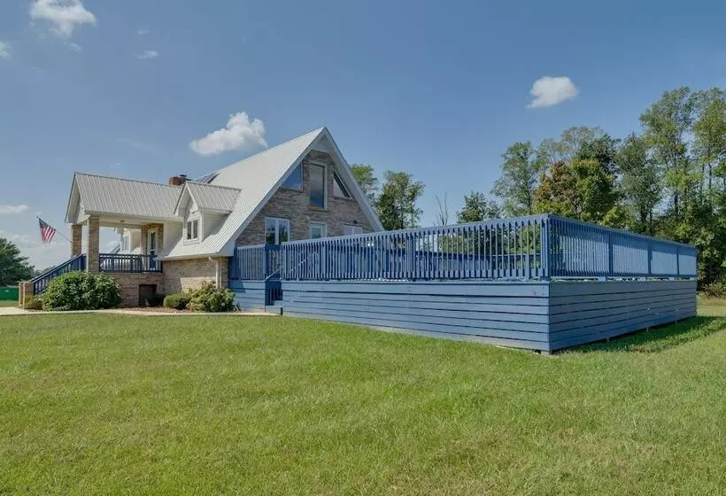 Spacious Mcminnville Vacation Home W/ Gas Grill!