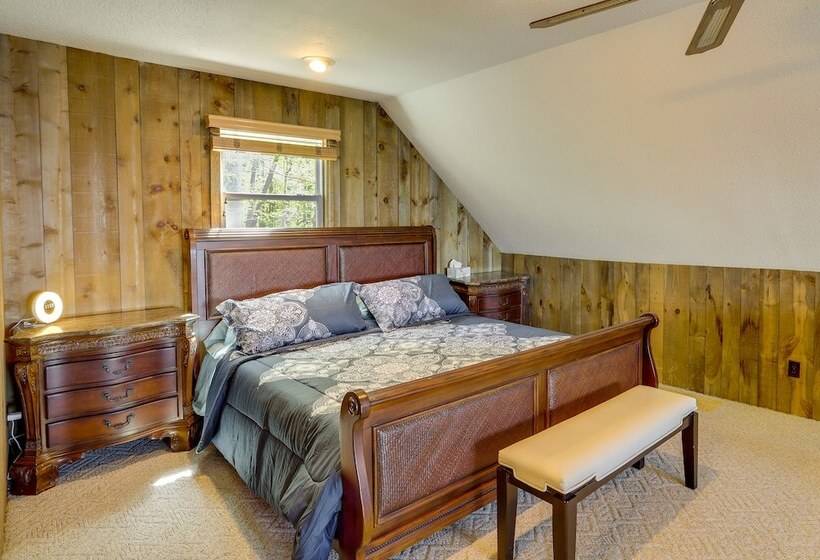 Waterfront South Haven Home W/ Beach Access!