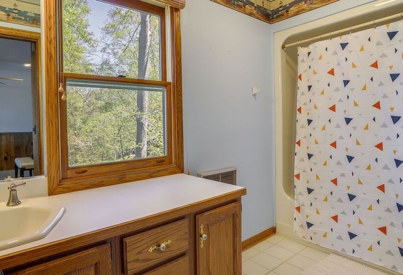 Waterfront South Haven Home W/ Beach Access!