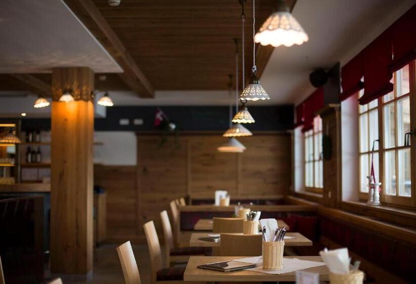 Berghotel Der Königsleitner   Adults Only