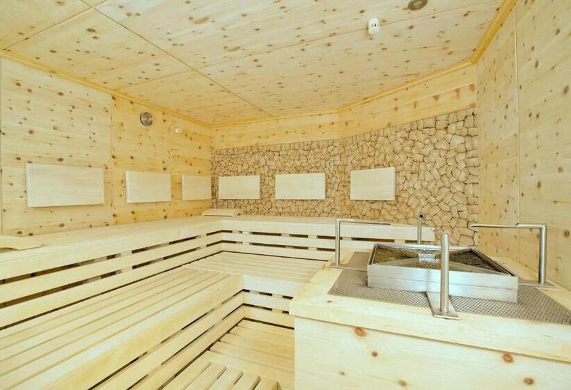 Berghotel Der Königsleitner   Adults Only