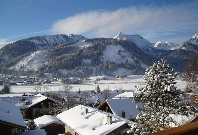 ホテル Apartment Austria