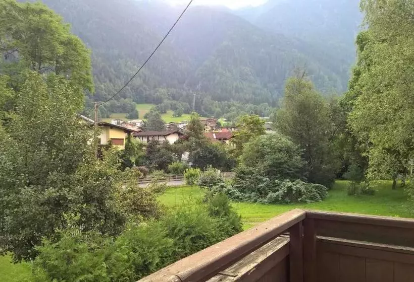 هتل Appartement 4-jahreszeiten