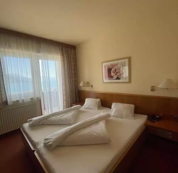 Hotelli Attersee