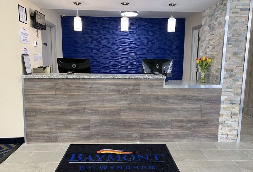 בית מלון כפרי Baymont By Wyndham Cheraw