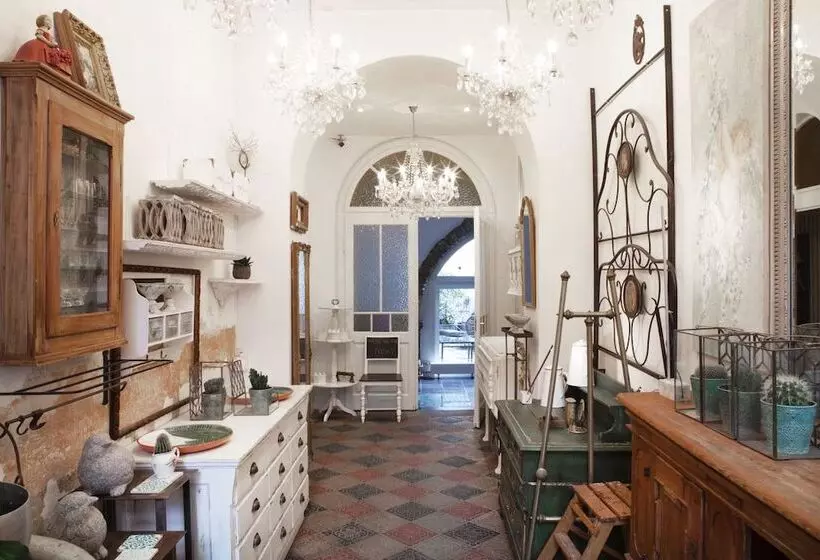 هتل Caffè Dell Arte Boutique Rooms Locarno