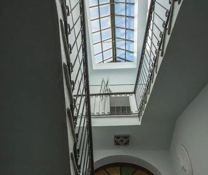 هتل Caffè Dell Arte Boutique Rooms Locarno