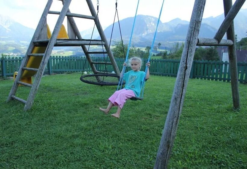 호텔 Familienbauernhof Christa