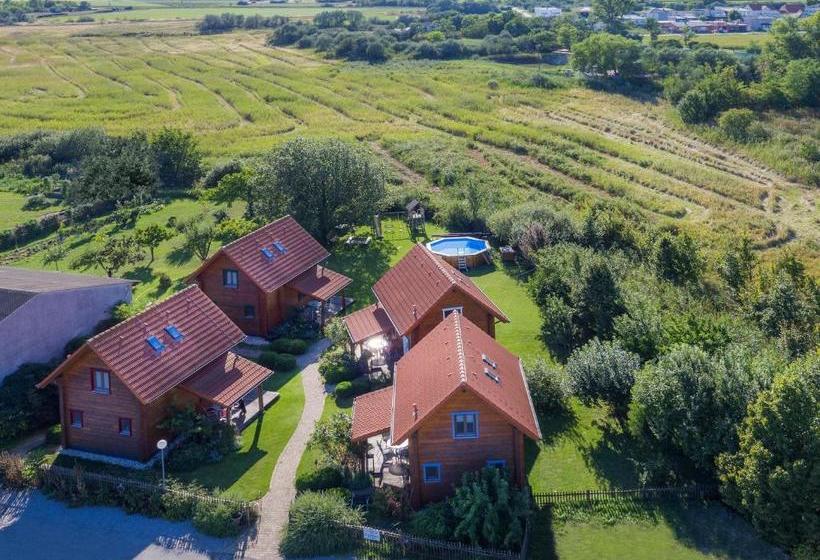 호텔 Ferienhaeuser Aura