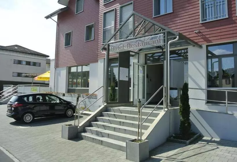 Hotelli Garni Bären Bazenheid
