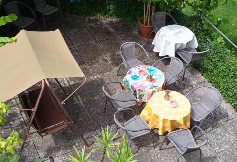 ホテル Haus Friedburg