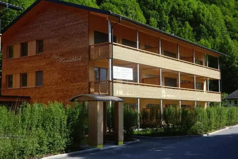 ホテル Haus Kanisblick