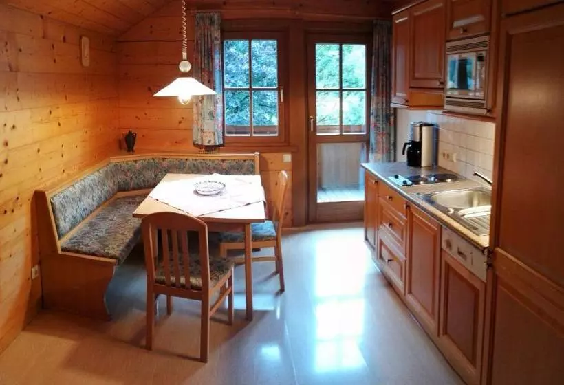 هتل Haus Maria-theresia