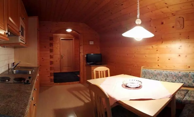 هتل Haus Maria-theresia