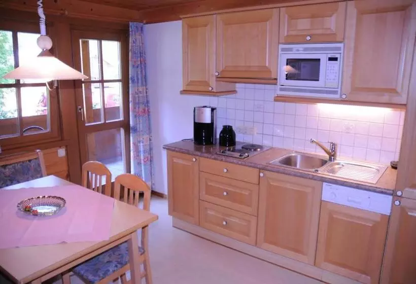 هتل Haus Maria-theresia