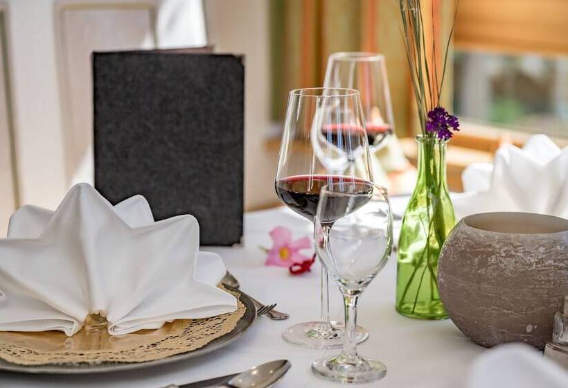 فندق Inntaler Hof