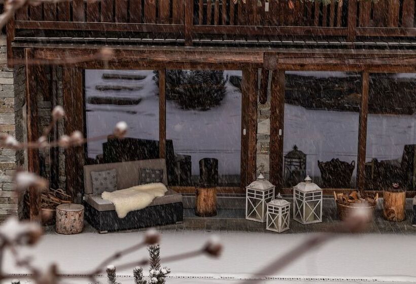 Matterhorn Lodge Boutique Hotel & Apartments