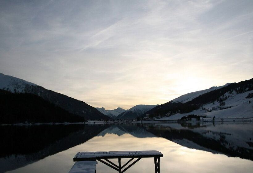 هتل Morosani Fiftyone The Room Only