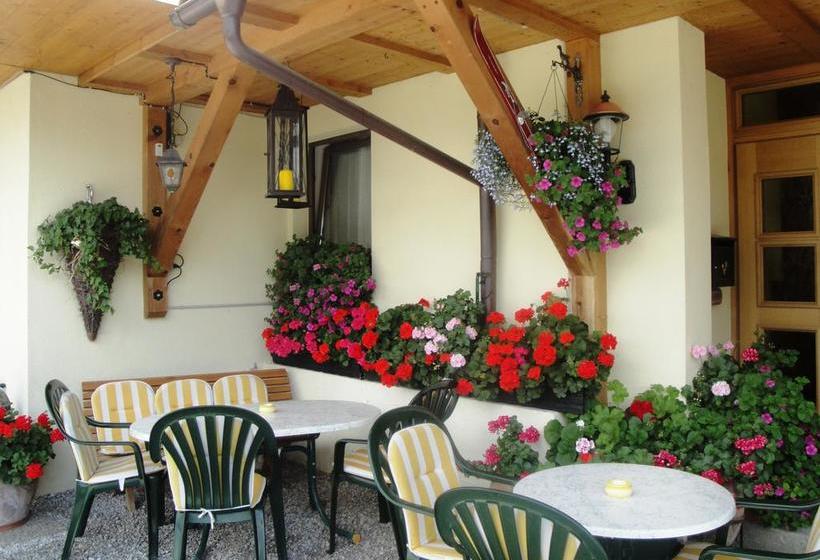 ホテル Pension Schwaiger