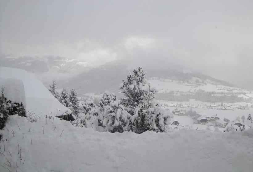 ホテル Pension Schwaiger