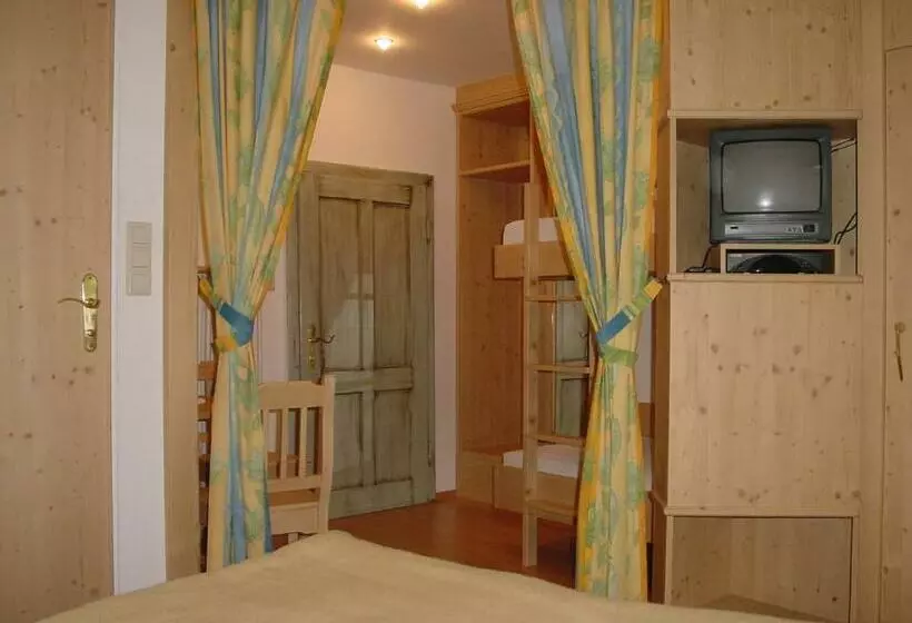 Hotelli Pension   Bauernhof