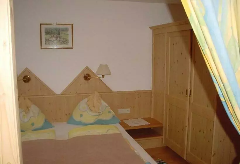 Hotelli Pension   Bauernhof