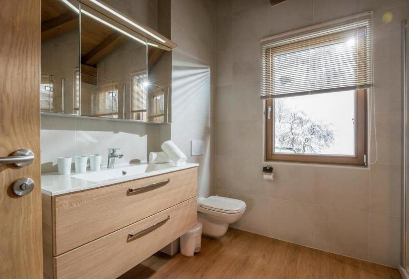 Отель Resort Tirol Am Wildenbach