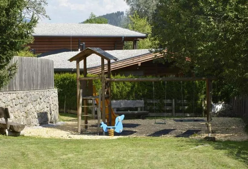 ホテル Resort Tirol Am Wildenbach