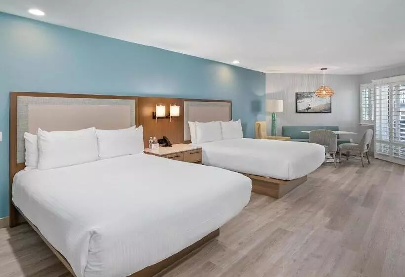 ホテル Shoreline Inn...on The Beach
