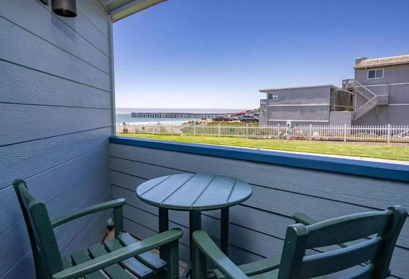 ホテル Shoreline Inn...on The Beach