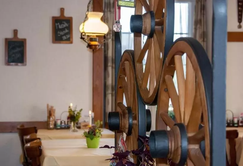 Hotelli Speiserestaurant Traube