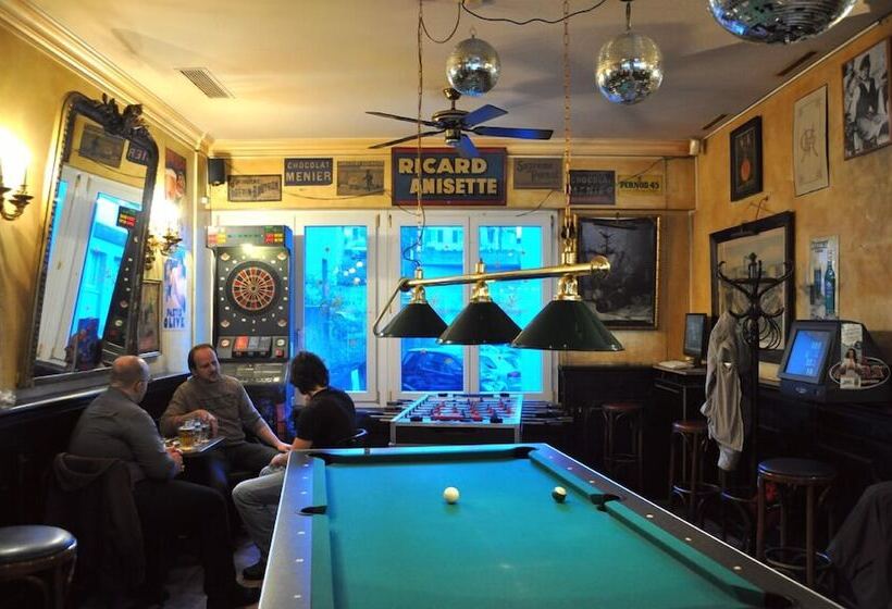 בית מלון כפרי Zak Neuhausen