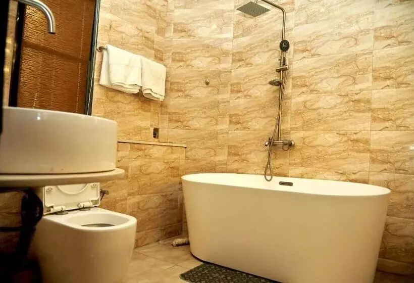 Bon Hotel Kano